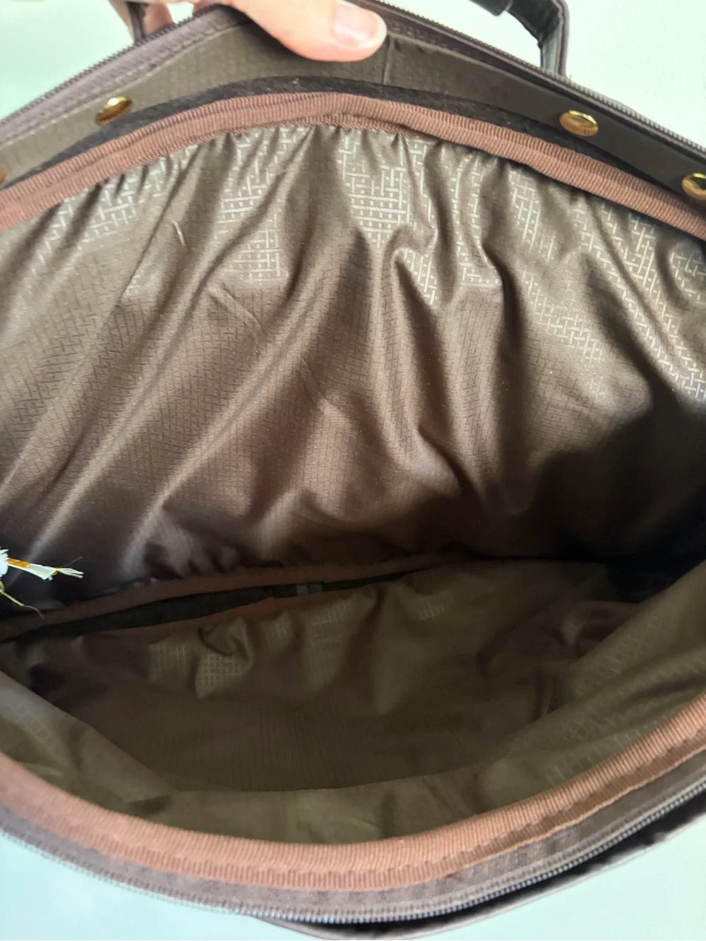 Gonari premium leather